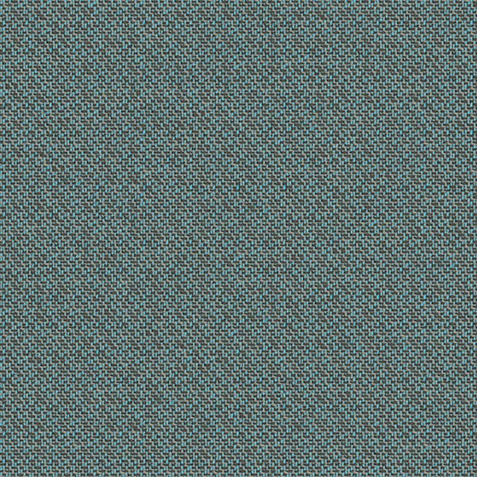 4653